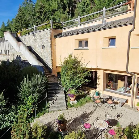 Chesa Bellaval, Haus Rizza 1 1 2-zimmerwohnung