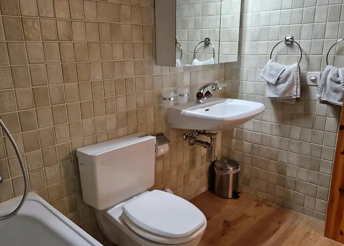 Chesa Bellaval, Haus Rizza 1 1 2-zimmerwohnung Apartman *