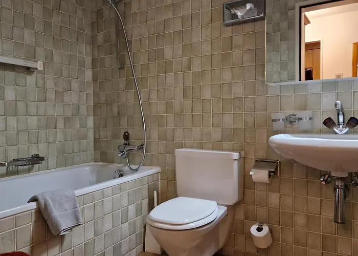 Apartman Chesa Bellaval, Haus Rizza 1 1 2-zimmerwohnung *